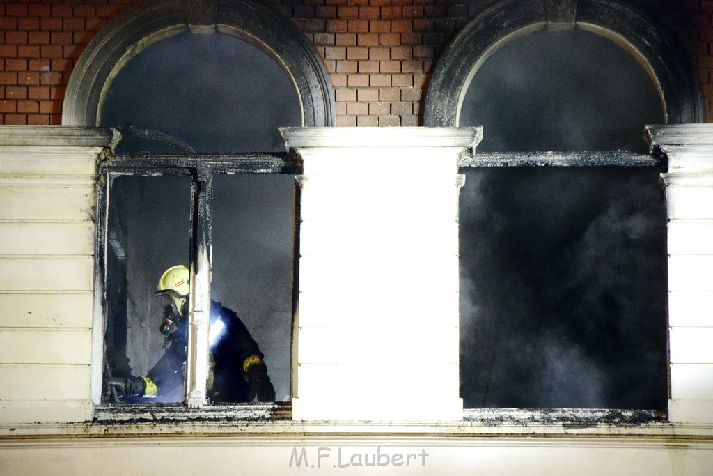 Feuer 2 Y Koeln Ehrenfeld Everhardtstr P180.JPG - Miklos Laubert